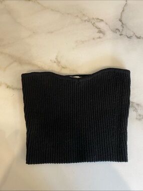 Black Ribbed Strapless Crop Sweater - Women New without tag